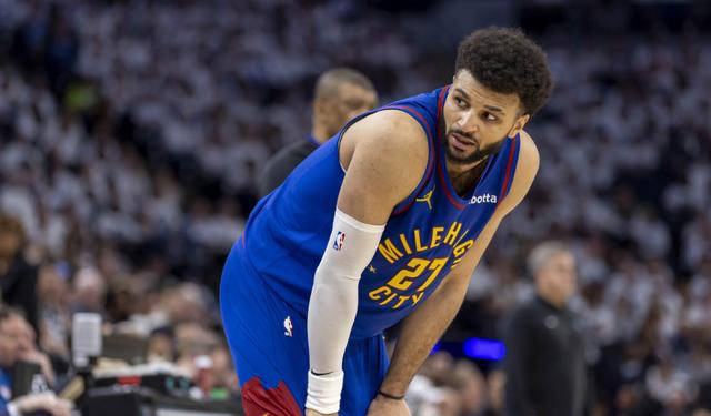 穆雷连续五场比赛得分超过高光表现，澳大利亚队挑战极限！的简单介绍