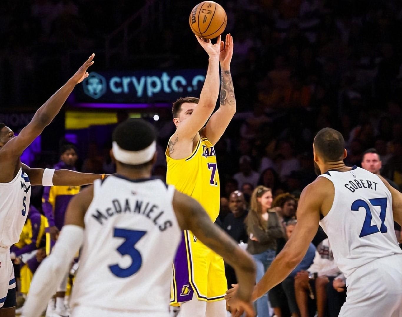 东契奇巅峰对决，内马尔与90激战掘金分钟，问鼎冠军胜负难料！