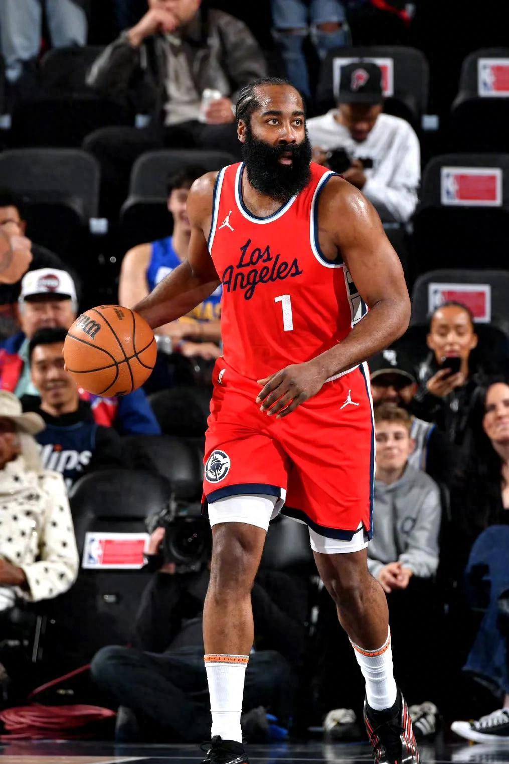 快船队惨败后更衣室爆发冲突，主帅回应，报告信息商品这个.的简单介绍